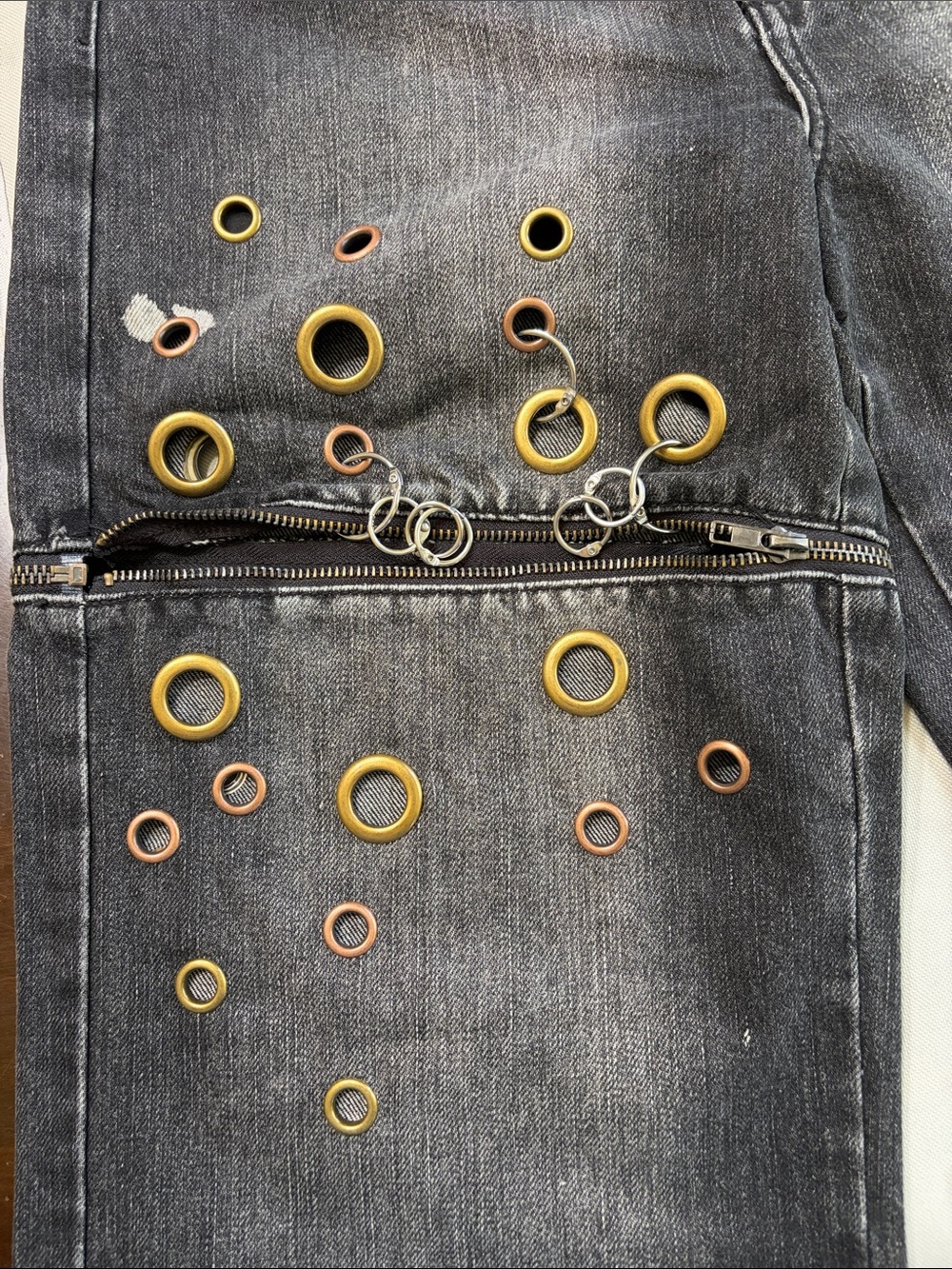 NWT Oli & Hali Black Wash Distressed Zipper Leg Jeans with Gold & Copper Grommet - Picture 5 of 14